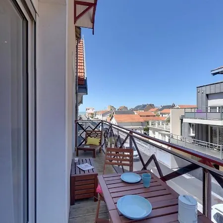 Duplex Vue A 150m De La Plage, Parking Prive