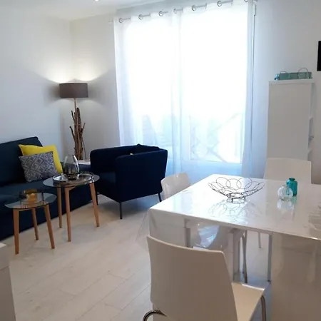 Appartement Duplex Vue A 150m De La Plage, Parking Prive *